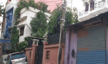 पटना के Amhara Construction के देवघर समेत कई ठिकानों पर इनकम टैक्स रेड, नोट गिनने के मंगाई गई मशीन