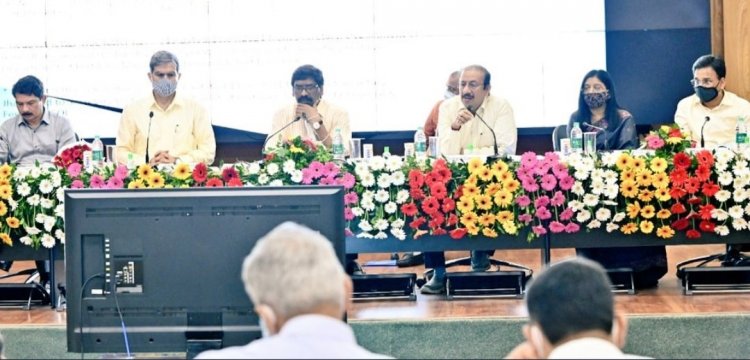 झारखंड: मनरेगा योजनाओं को ठीक से लागू करें; महिलाओं को हड़िया-दारू से दूर करें: सीएम हेमंत सोरेन