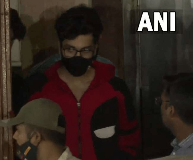 मुंबई: शाहरुख के  बेटे आर्यन खान कोर्ट ने  एक दिन की  एनसीबी कस्टडी में भेजा, ड्रग्स पार्टी मामले में आठ अरेस्ट