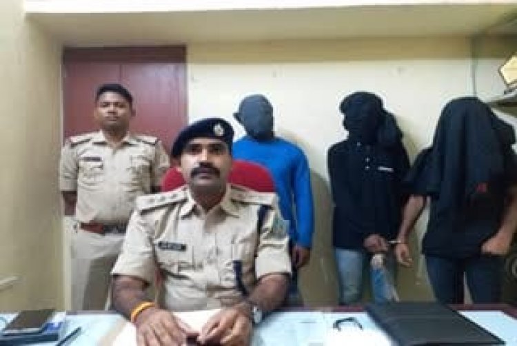 धनबाद: गोविंदपुर में रिलायंस पेट्रोल पंप के काउंटर से कैश लेकर भाग रहे तीन क्रिमिनलों को स्टाफ ने दबोचा, पुलिस ने भेजा जेल