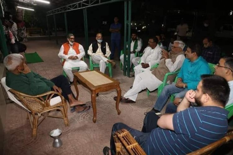 बिहार:लालू यादव से रात को बीजेपी लीडर आरके सिन्हा व नंद किशोर की मुलाकात, कांग्रेस बोली- पहले हो चुकी  है डील