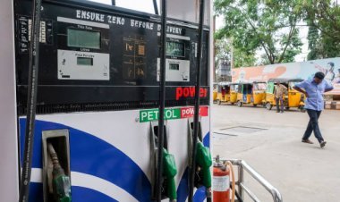 पेट्रोल-डीजल हुआ सस्ता, सेंट्रल गवर्नमेंट ने घटायी एक्साइज ड्यूटी, यूपी, बिहार समेत आठ स्टेट ने वैट में की कटौती