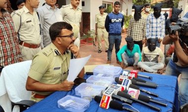 पटना: तेल बिजनसमैन से 50 लाख कैश लूटकांड का खुलासा, पुलिस ने   गैंग लीडर समेत पांच क्रिमिनलों को किया अरेस्ट