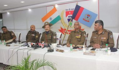 झारखंड: एक करोड़ के इनामी नक्सली प्रशांत बोस समेत छह गये जेल,  महत्वपूर्ण दस्तावेज से खुलेंगे राज