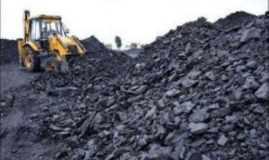 बोकारो: बेरमो अनुमंडल में इलिगल कोल कारोबार शुरू, फैक्ट्री की आड़ में हो रहा कोल तस्करी 