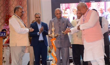 धनबाद: सिंफर का प्लैटिनम जुबली समारोह: नये आविष्कार से बड़ा बदलाव ला सकते हैं साइंटिस्ट: गवर्नर