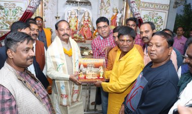 धनबाद: स्टेट में झारखंड मुद्रा मोचन पार्टी की गवर्नमेंट, विकास ठप : रघुवर दास