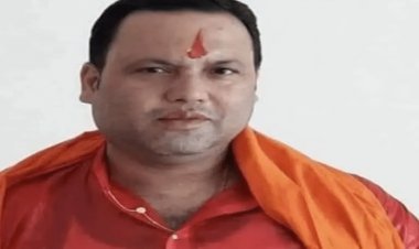 हजारीबाग: खुद को समाजसेवी बताने वाला बिजनसमैन प्रशांत प्रधान अरेस्ट,पिस्टल व कारतूस के साथ अरेस्ट