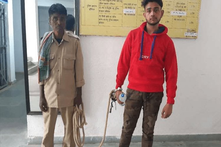 देवघर: सारठ में नाबालिग से  रेप मामले में आरोपी अल्ताफ को पुल‍िस ने भेजा जेल