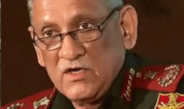 आर्मी हेलीकॉप्टर एमआई-17 वी5 क्रैश : CDS बिपिन रावत, उनकी पत्नी मधुलिका रावत समेत 13 लोगों की मौत 