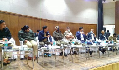 धनबाद : संगठित कोयला चोरी रोकने के लिए ठोस पहल, जिला प्रशासन, पुलिस, BCCL व CISF समन्वय के साथ करेंगे काम
