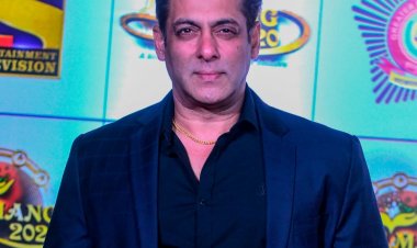 मुंबई: सलमान खान को उनके फार्म हाउस पर सांप ने काटा, लेट नाइट हॉस्पिटल में हुए थे एडमिट