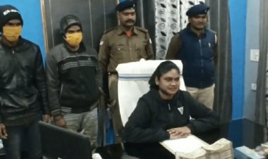 धनबाद: कतरास में इंटर स्टेट साइबर क्रिमिनल गैंग के दो क्रिमिनल अरेस्ट, पांच लाख 49 हजार कैश बरामद