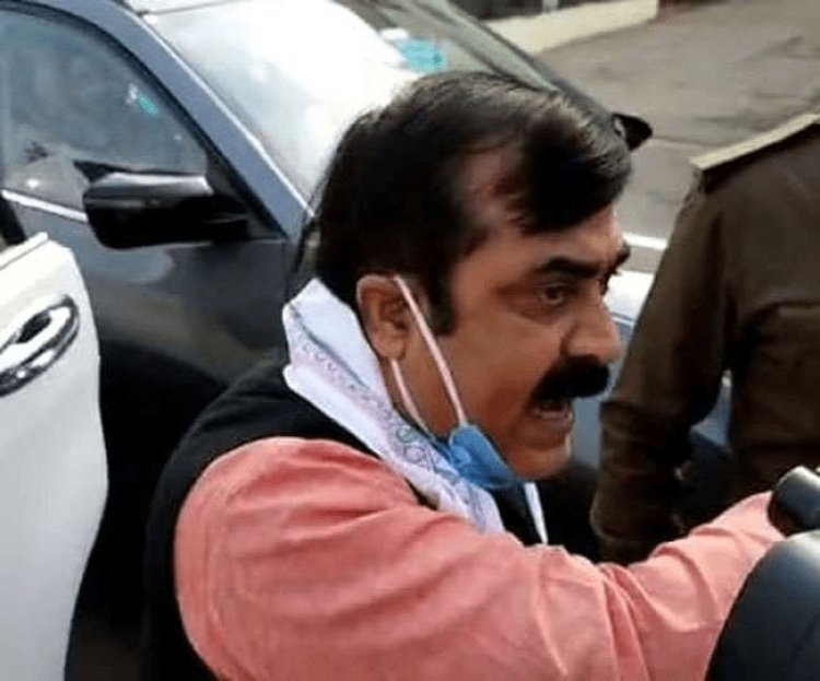 बिहार: विधानसभा कैंपस में पुलिसकर्मियों ने जीवेश मिश्रा की गाड़ी रोकी,  हंगामा, रात को DM व SSP मिनिस्टर के घर पहुंचे