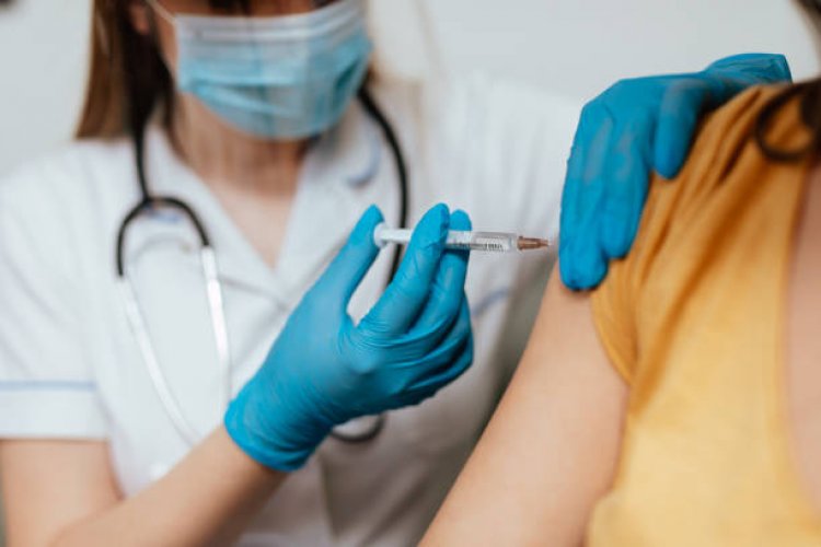 बेल्जियम: युवक ने आठ बार लगवाई कोरोना वैक्सीन, नौंवी डोज लेने पहुंचा तो पकड़ा गया