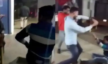 मध्य प्रदेश: के जबलपुर‘दरोगा जी, चोरी हो गई’ और नागिन धुन पर पुलिस स्टेशन के अंदर लगे ठुमके, वीडियो वायरल 