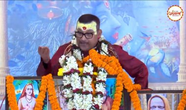 बिहार: EX DGP ने भोजपुरी में गाया गाना -'दारु पियबा सब कुछ खतम हो जाइ, कथा में दे रहे हैं शराब से दूर रहने की दी सलाह