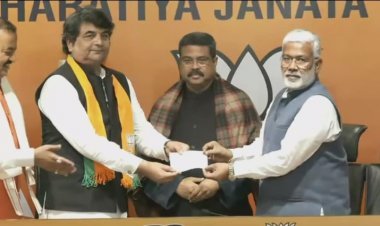 नई दिल्ली: एक्स सेंट्रल मिनिस्टर व झारखंड कांग्रेस के प्रभारी आरपीएन सिंह बीजेपी में शामिल, यूपी से लड़ेंगे विधानसभा चुनाव