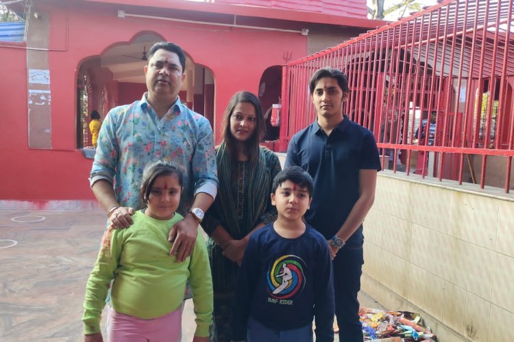 धनबाद: नये साल के पहले रणविजय सिंह ने लिलोरी धाम में की पूजा-अर्चना