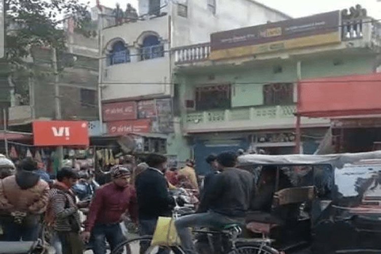    मुजफ्फरपुर: पंजाब नेशनल बैंक में डकैती, लोगों ने तीन लुटेरों को दबोचा