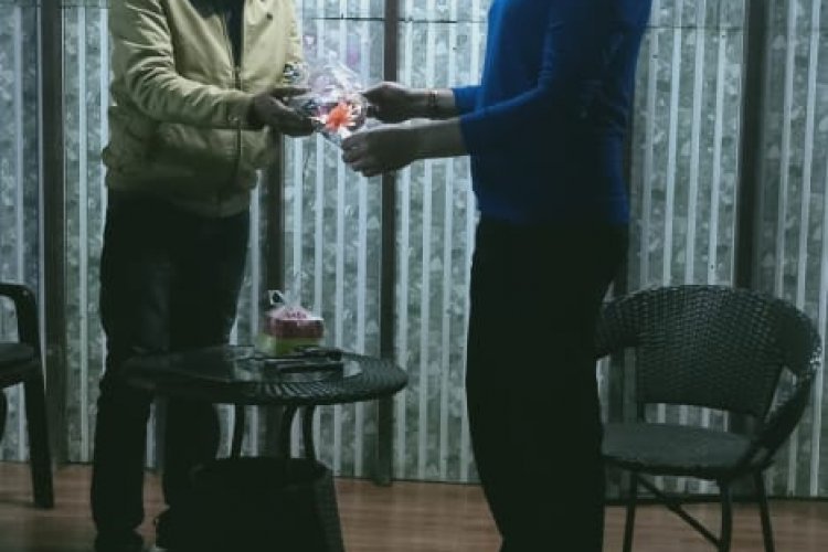    धनबाद: रणविजय सिंह से मिलकर दी नये साल की शुभकामना   