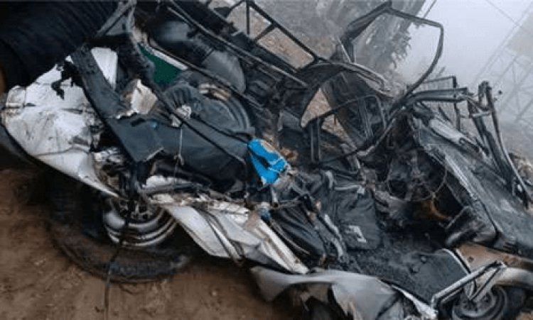 पटना: हाइवा से टक्कर के बाद जिप्सी में लगी आग, जिंदा जले तीन पुलिसकर्मी