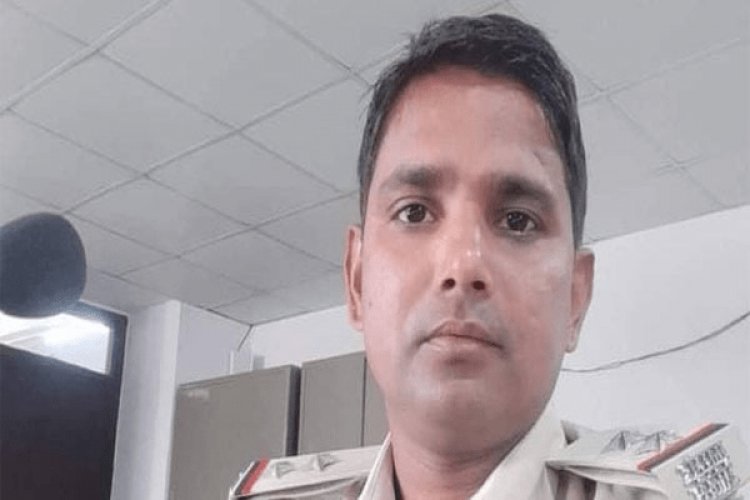 पलामू: चार दिन पूर्व सस्पेंड थाना प्रभारी लालजी यादव ने की सुसाइड, ग्रामीणों ने NH- 98 को किया जाम
