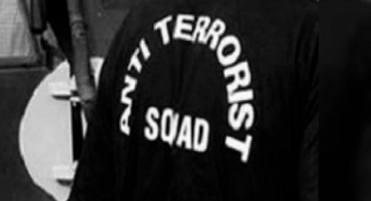 गैंगस्टर अमन श्रीवास्तव के झारखंड ,कर्नाटक व आंध्रप्रदेश के ठिकाने पर ATS रेड, 34 लाख समेत कई सामान बरामद