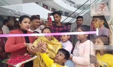 धनबाद: प्रभातम मॉल में अवंतिका बुटिक की ओपनिंग