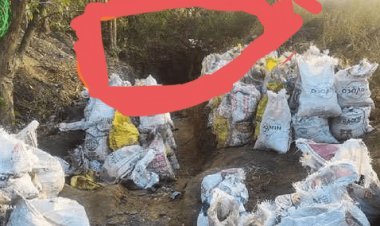 धनबाद:झरिया के सुरंगा में इलिगल माइनिंग के दौरान चाल धंसी,एक घायल, कईयों दबने की आशंका