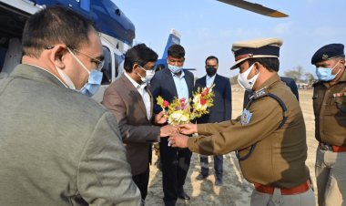 झारखंड: अफसर बिना किसी खौफ व प्रेशर के क्षेत्र में डेवलपमेंट करें: CM हेमंत सोरेन