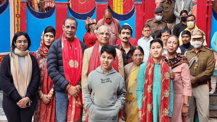 गवर्नर रमेश बैस ने रजरप्पा छिन्नमस्तिके मंदिर में की पूजा-अर्चना, देवी से झारखंड के विकास व खुशहाली के लिए मांगी दुआ