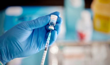 देश में अब 12-14 साल के बच्चों को भी लगेगी कोरोना वैक्सीन, 60+ सभी बुजुर्गों को प्रीकाशन डोज