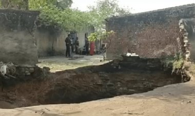 धनबाद: तेतुलमुड़ी बस्ती जोरदार आवाज के साथ फटी धरती, घर जमींदोज