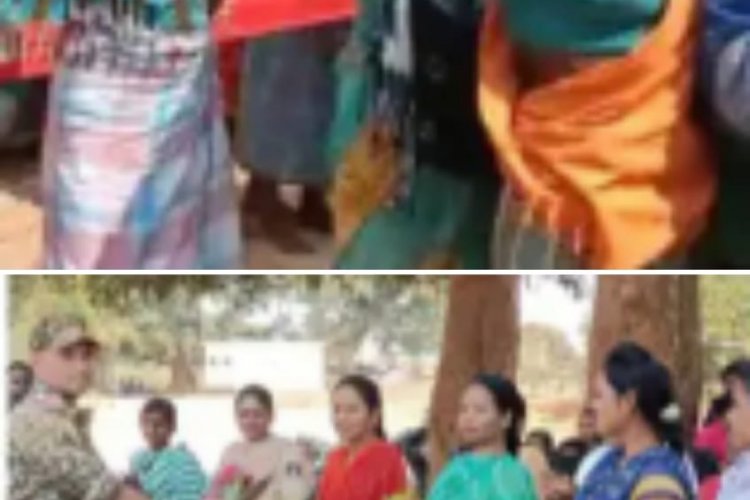 छत्तीसगढ: बस्तर के जंगलों में माओवादियों ने महिला दिवस पर निकाली रैली