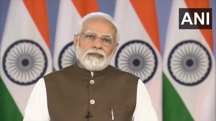 PM मोदी के कार्यकाल में तेजी से घटी इंडिया की गरीबी, वर्ल्ड बैंक की रिपोर्ट से देश की प्रगति की तस्वीर उजागर