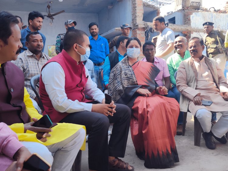 कोडरमा: धूल प्रदूषण के खिलाफ एक्शन में सेंट्रल मिनिस्टर, अन्नपूर्णा देवी ने परिचालन रोकने का दिया अल्टीमेटम