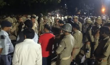 उत्तर प्रदेश: BHU में स्टूडेंट्स के दो गुटों में भिड़त, पथराव, बवाल, कई पुलिस स्टेशन की पुलिस ने संभाला मोर्चा