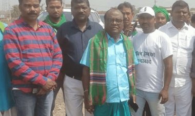 झारखंड: अपनी ही गवर्नमेंट के खिलाफ JMM MLA लोबिन हेम्ब्रम ने शुरू किया जनसंपर्क यात्रा, घर छोड़कर निकले