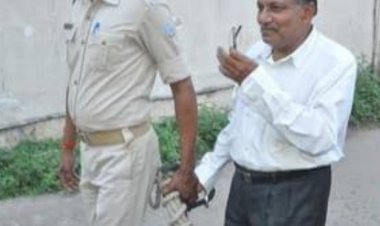 धनबाद: नाबालिग से छेड़खानी के आरोपी रिटायर DSP सुरेश पासवान को पांच साल की सजा  