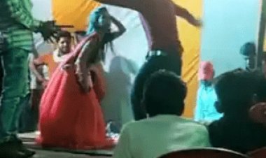 मध्य प्रदेश: उज्जैन में बर्थडे पार्टी में तमंचे पर डिस्को, कट्टे से चली गोली बच्चे की आंख में लगी