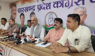 झारखंड: CM हेमंत सोरेन के बचाव में उतरी कांग्रेस, राजेश ठाकुर बोले- गलती स्वीकार कर लेना कोई अपराध नहीं