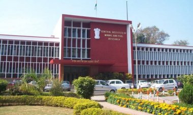 धनबाद: CIMFR डायरेक्टर के रेस में आईआईटी-एनआईटी के कई लेक्चरर