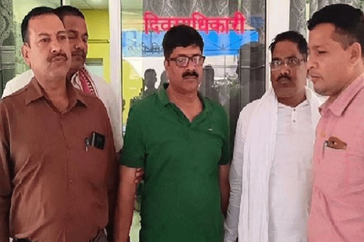 उत्तर प्रदेश: कन्नौज में 10 हजार रुपये घूस लेते सब इंस्पेक्टर अरेस्ट