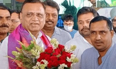 झारखंड: गठबंधन सरकार को कोई खतरा नहीं, चुनाव आयोग के नोटिस में कोई साजिश नहीं: अविनाश पांडेय