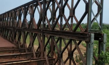 बिहार: बांका में लोहे का पुल का 40 परसेंट हिस्सा गैस कटर से काट ले गये चोर, मामले की जांच 