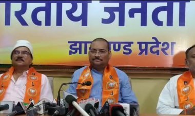 झारखंड: पलामू के डीसी ने सगे संबंधियों का आवंटित किये माइनिंग लीज: दीपक प्रकाश