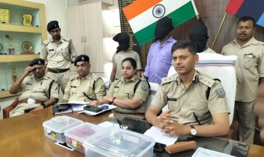 धनबाद: लूटपाट करने वाले क्रिमिनल गैंग का खुलासा, पुलिस ने चार को किया अरेस्ट, आर्म्स व कारतूस बरामद
