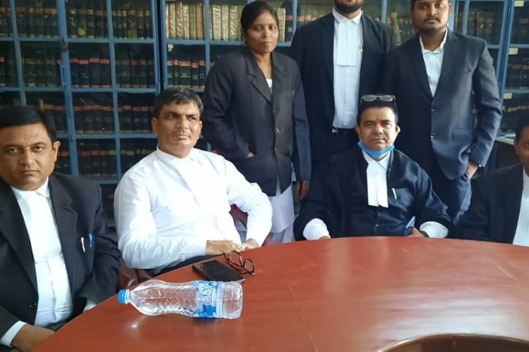 धनबाद: रिश्‍वतखोर अधिकारी-कर्मचारियों के विरुद्ध कार्रवाई करेगा बार एसोसिएशन