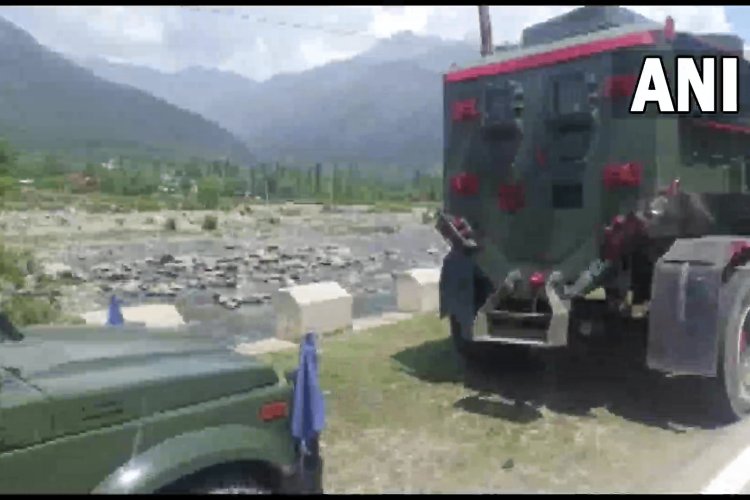 जम्मू-कश्मीर: सुरक्षा बलों ने एनकाउंटर में ढेर किये तीन आतंकी